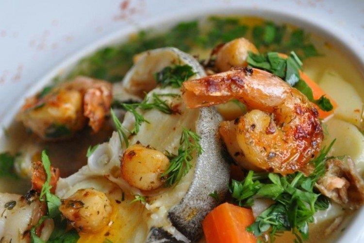 Soupe de poisson à la truite et aux crevettes
