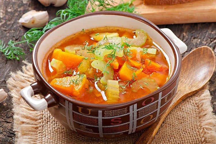 Shurpa de boeuf au curcuma