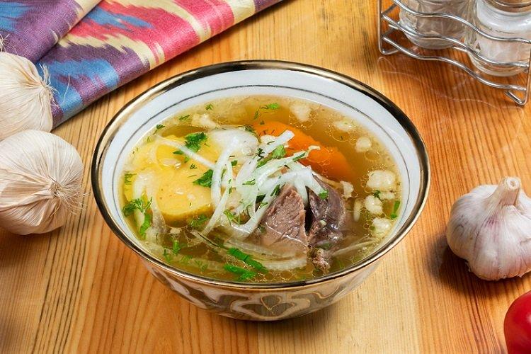 Agneau shurpa kovurma