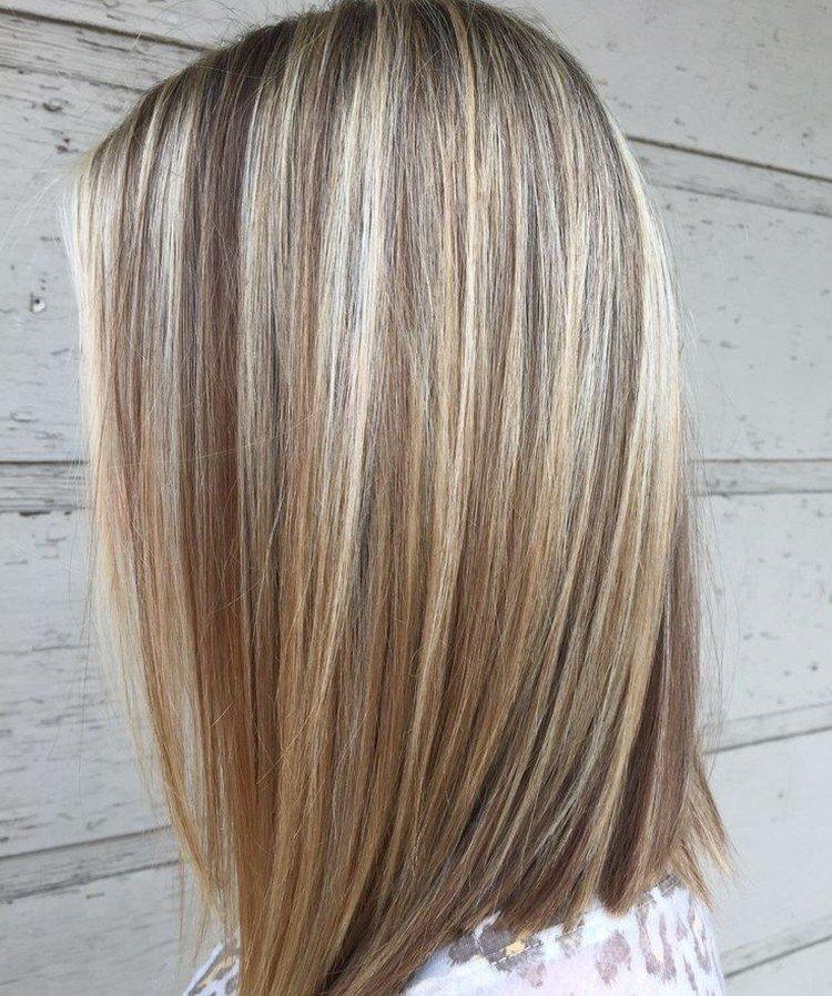 Mise en évidence sur cheveux châtain clair 2021 - photo