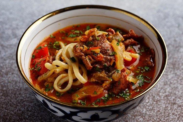 Recette simple de lagman au bœuf