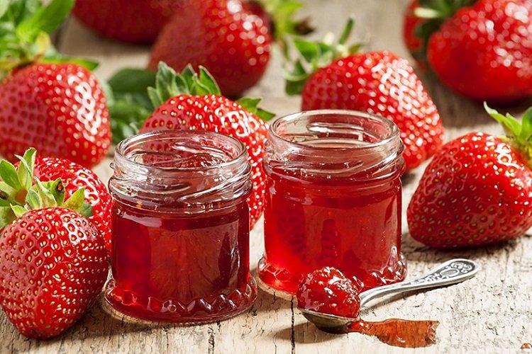 Confiture de fraises et courgettes