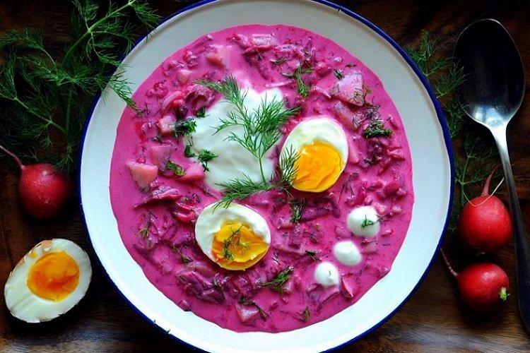 Betterave froide aux radis et épinards