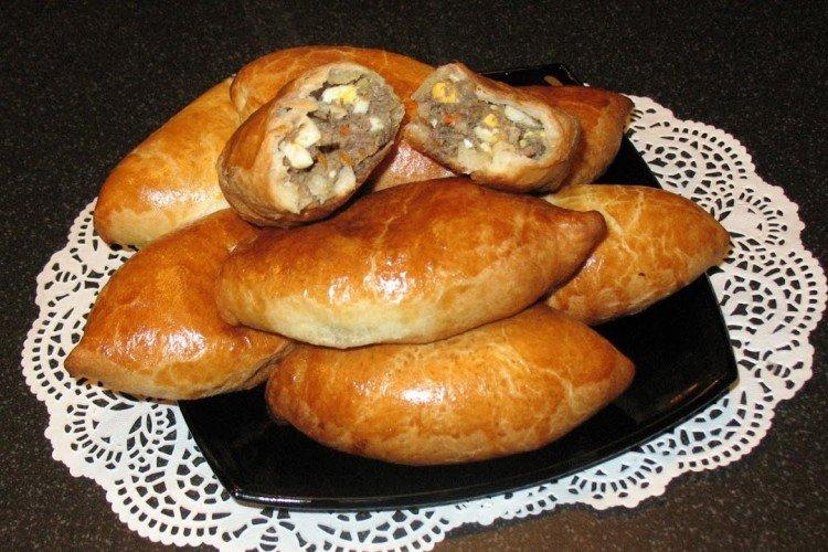 Avec coeur, oeuf et oignon