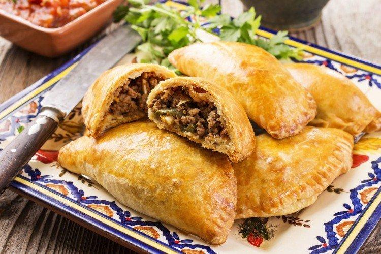 Avec de la viande hachée et du piment