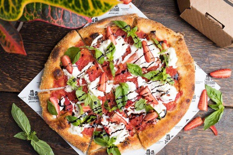 Garniture aux fraises et mozzarella