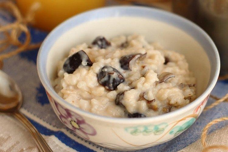 Bouillie de riz aux pruneaux