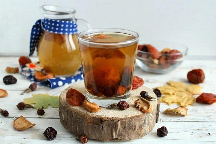 Compote de fruits secs à l'anis