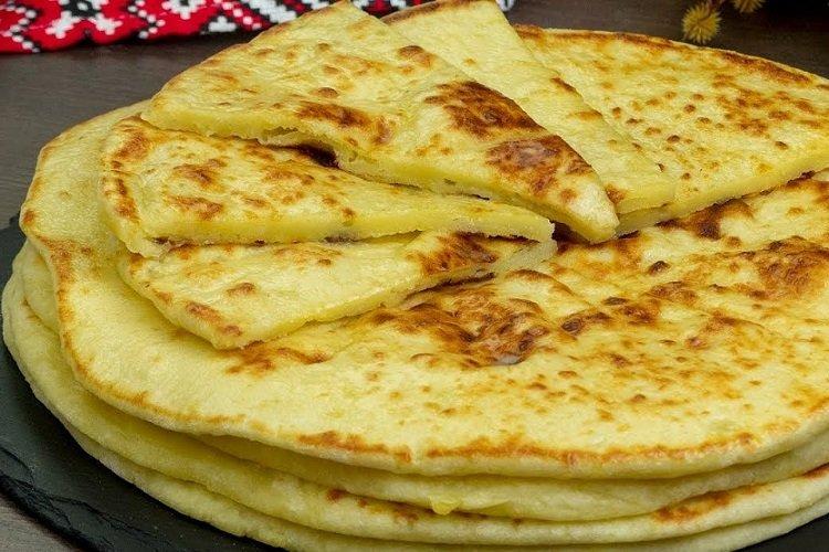 Gâteaux au fromage et aux pommes de terre