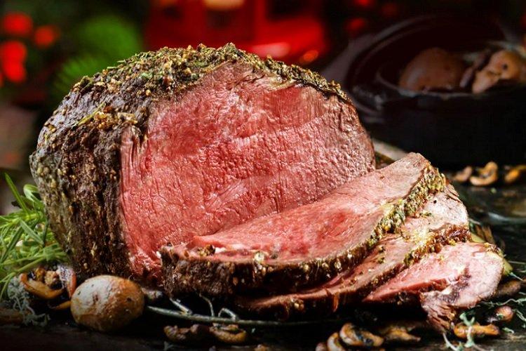 Rôti de boeuf aux champignons