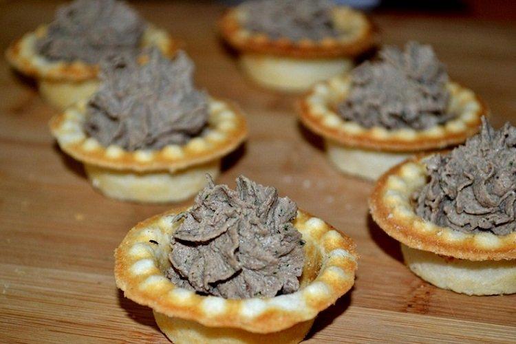 Tartelettes de pâté de poulet