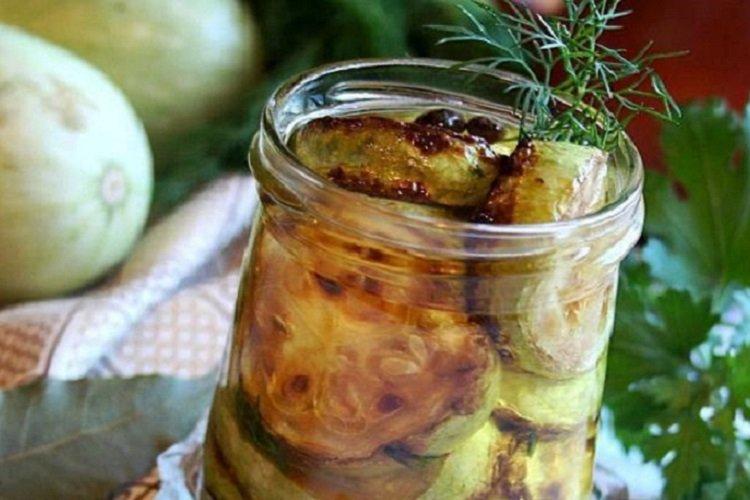 Courgettes frites pour l'hiver