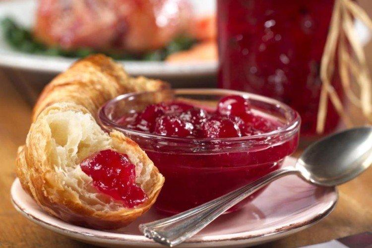 Confiture de cerises aux abricots