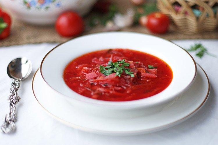 Bortsch maigre au fromage Adyghe