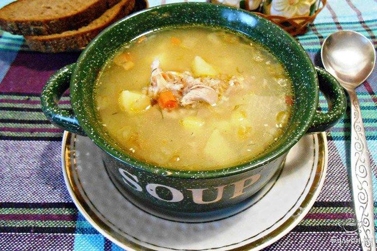 Soupe au millet et aux côtes levées