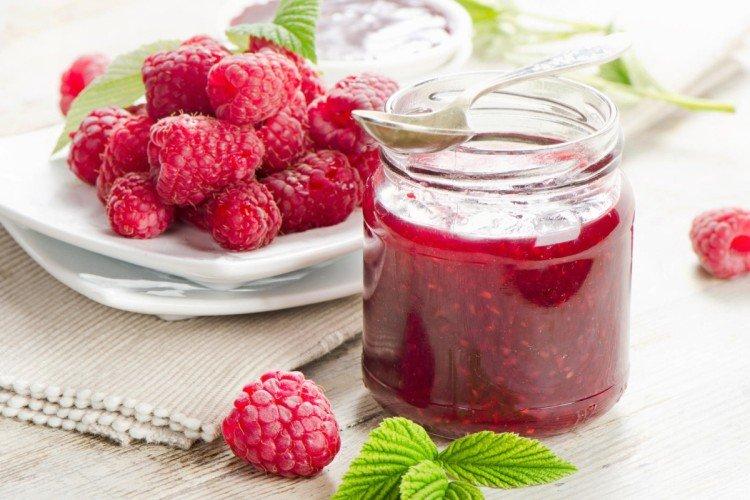 Confiture de framboises hachées