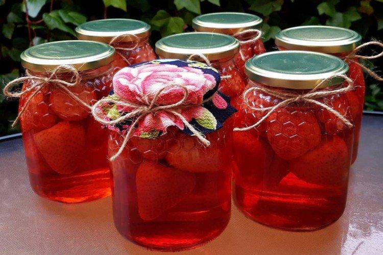 Compote de fraises pour l'hiver