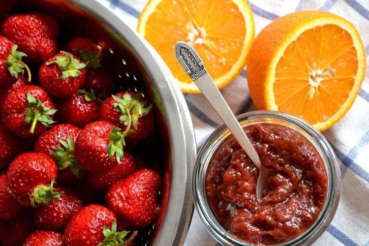 Confiture de fraises aux oranges
