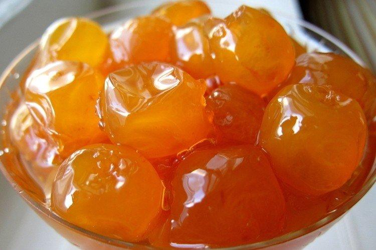 Confiture de cerises blanches à l'acide citrique