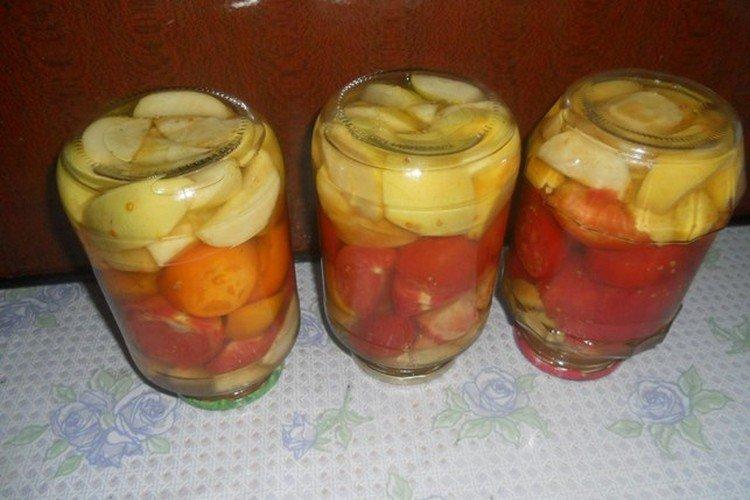 Salade de tomates aux pommes