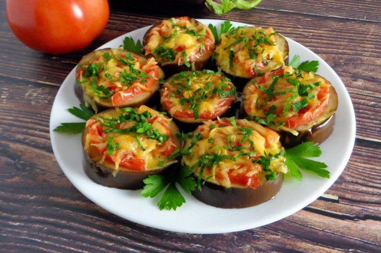 Aubergine aux tomates et fromage