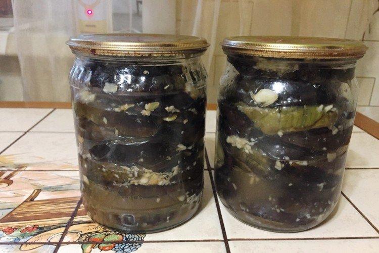 Aubergine à l'ail pour l'hiver