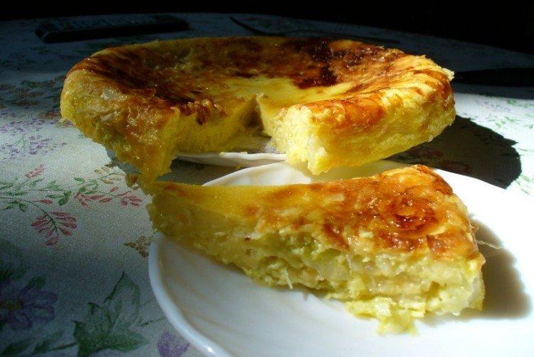 Tarte au kéfir en gelée dans une mijoteuse