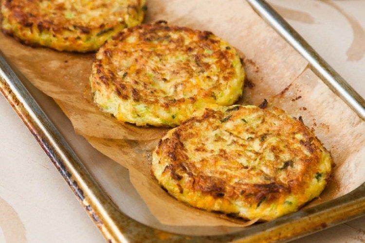 Crêpes de courgettes au fromage au four