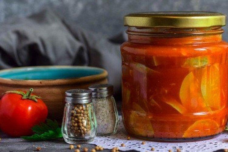 Courgettes marinées au ketchup épicé