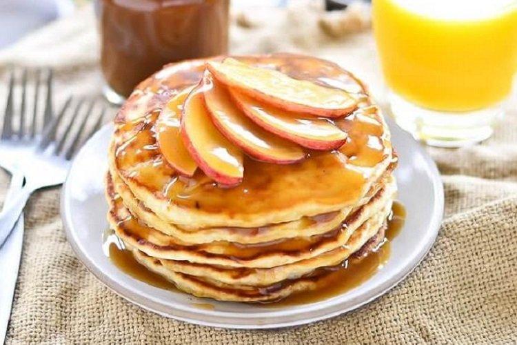 Crêpes au miel et à la cannelle