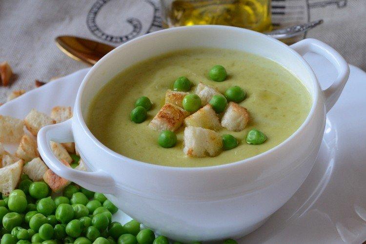Soupe de pois espagnole aux épinards - recettes