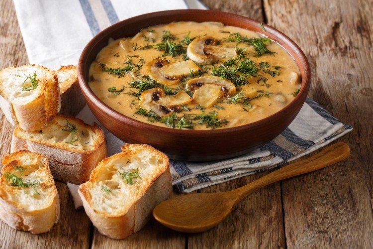 Soupe hongroise de champignons au paprika - recettes