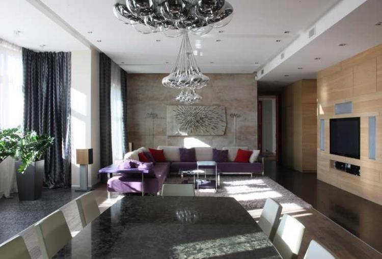 Intérieur d'un appartement sur la perspective Michurinsky