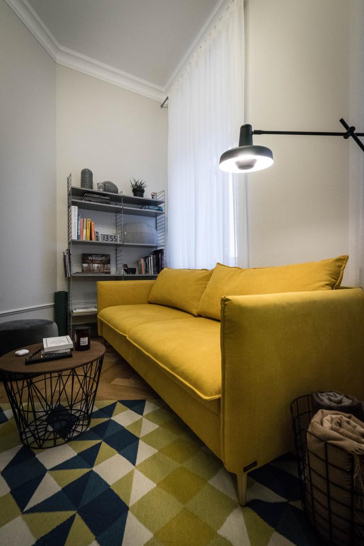 Intérieur d'un appartement sur le remblai de Mytninskaya