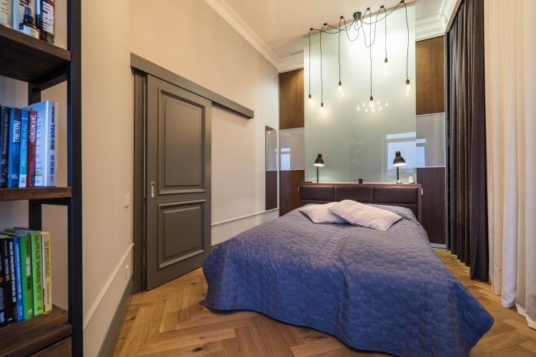 Intérieur d'un appartement sur le remblai de Mytninskaya