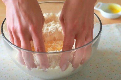 Pâte brisée à l'eau - recette pas à pas