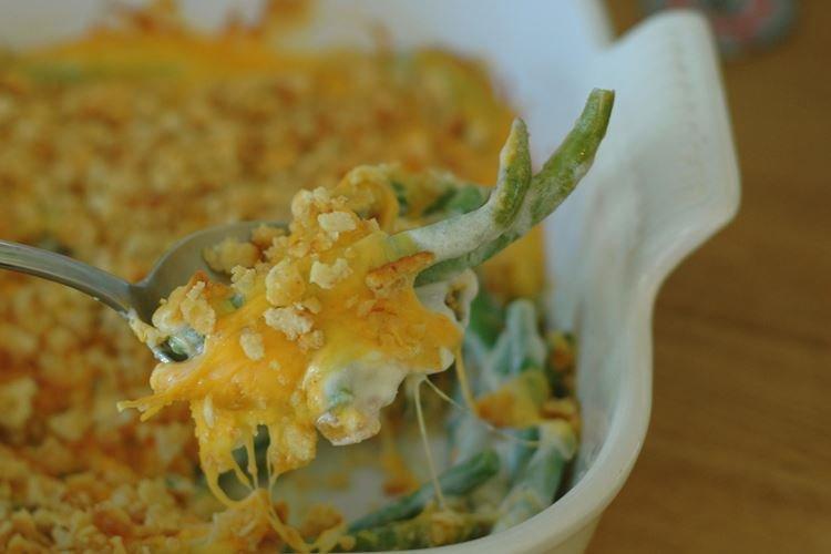 Flèches sous le fromage - Comment faire cuire des flèches à l'ail rapidement et savoureuses