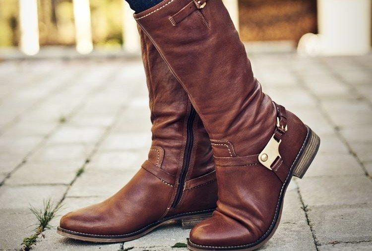 Comment étirer le haut de vos bottes à la maison