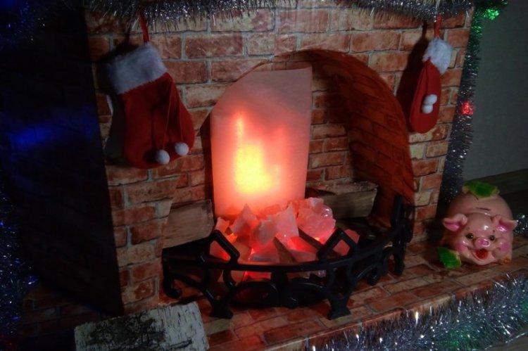 Comment faire un feu pour une fausse cheminée de vos propres mains