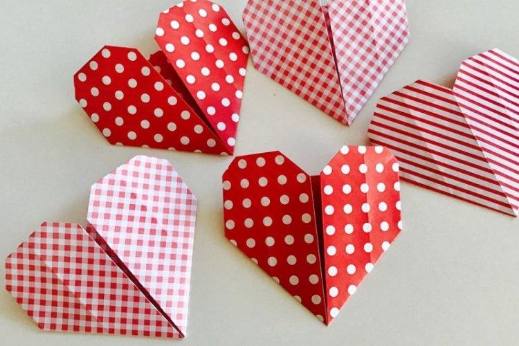 Marque-page coeur - Comment faire un coeur en papier