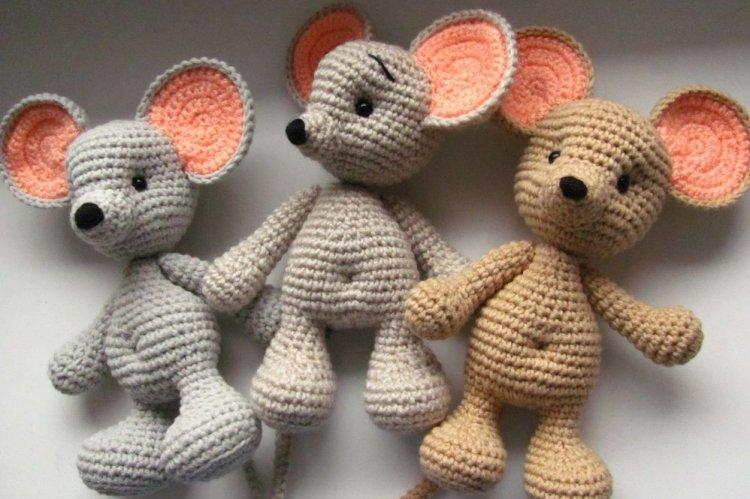Rat-amigurumi du Nouvel An - Comment décorer un appartement pour le Nouvel An 2020