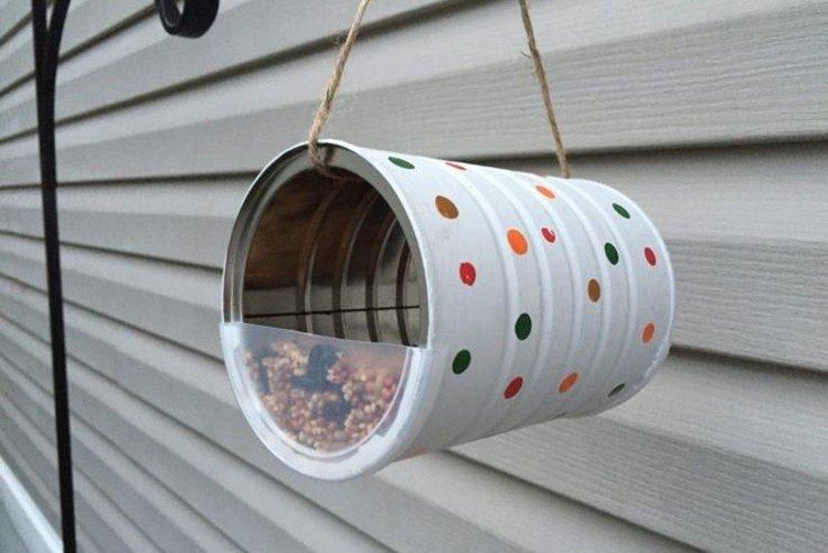 Mangeoires à oiseaux bricolage à partir de canettes