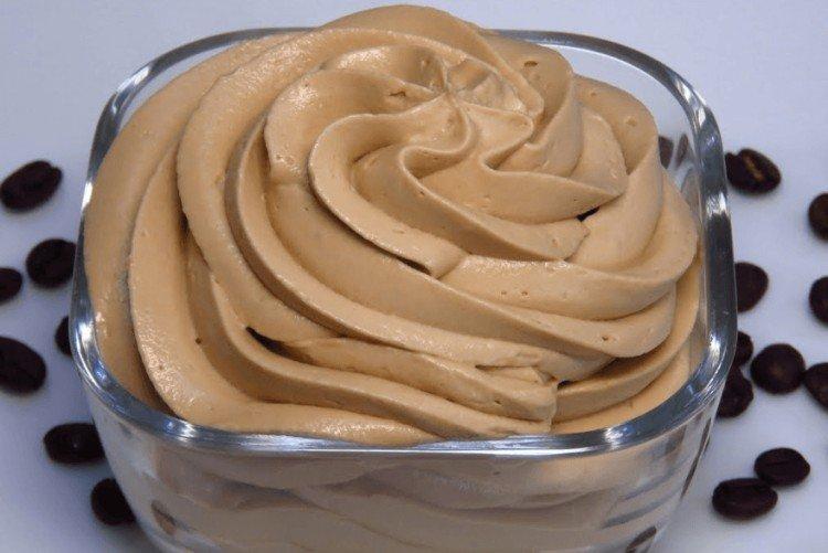 Crème au café et au chocolat pour génoise - recettes