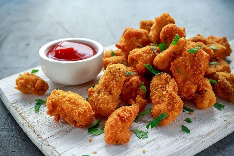Nuggets de poulet classiques à la maison - recette