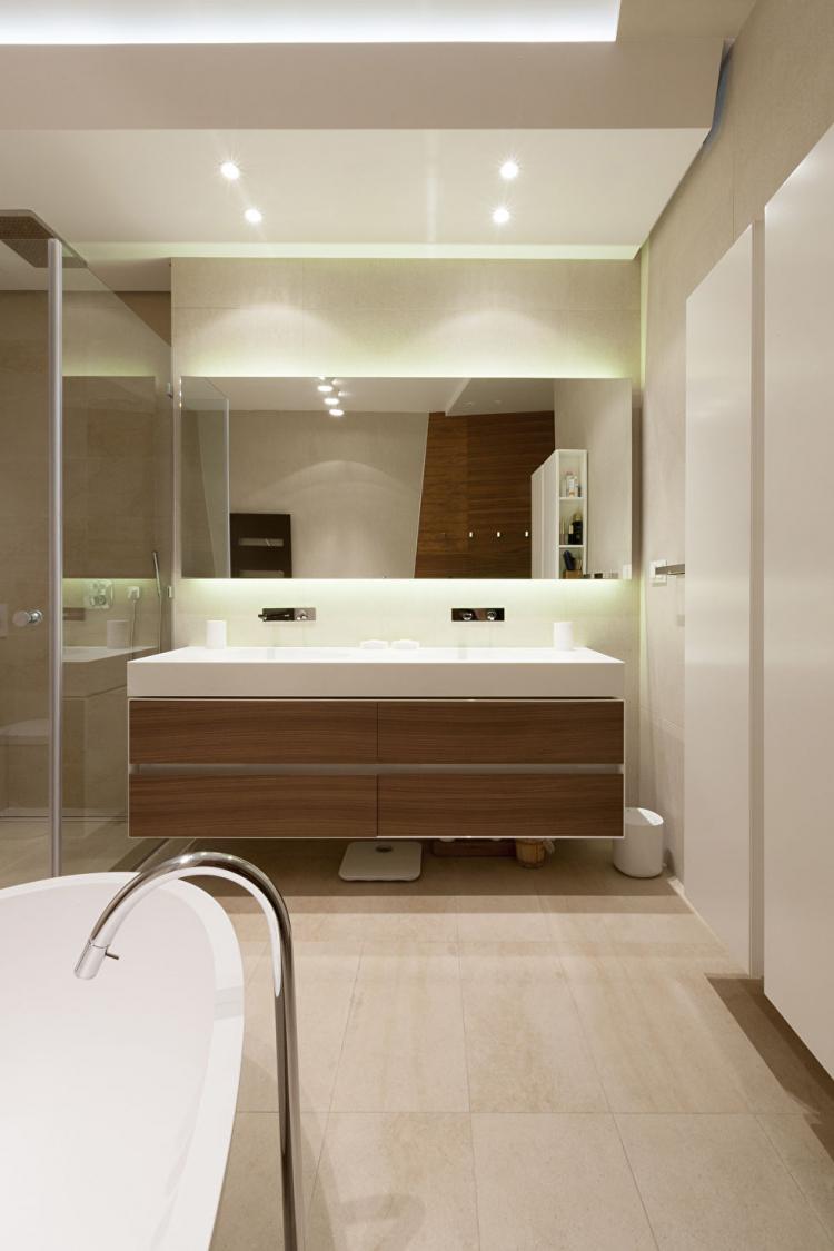 Appartement sur rue. Nijyn