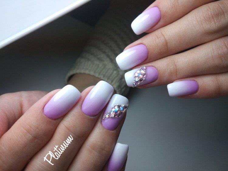 Manucure d'été 2020 avec dégradé