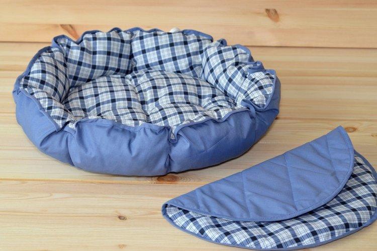 Lit rond pour chien avec vos propres mains