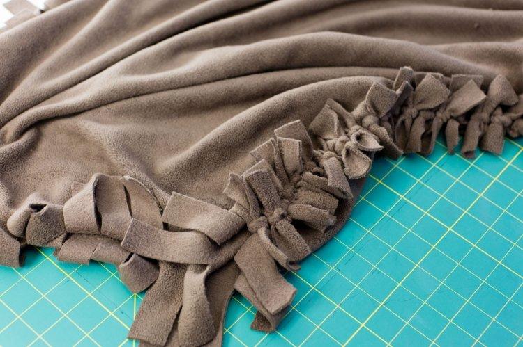 Banc à franges - Banc pour chien DIY