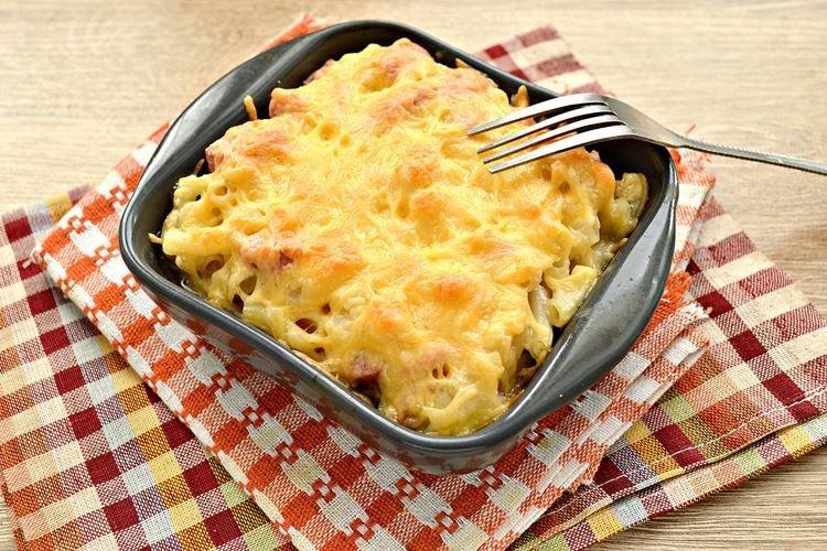 Pâtes au fromage, viande et tomates - recettes