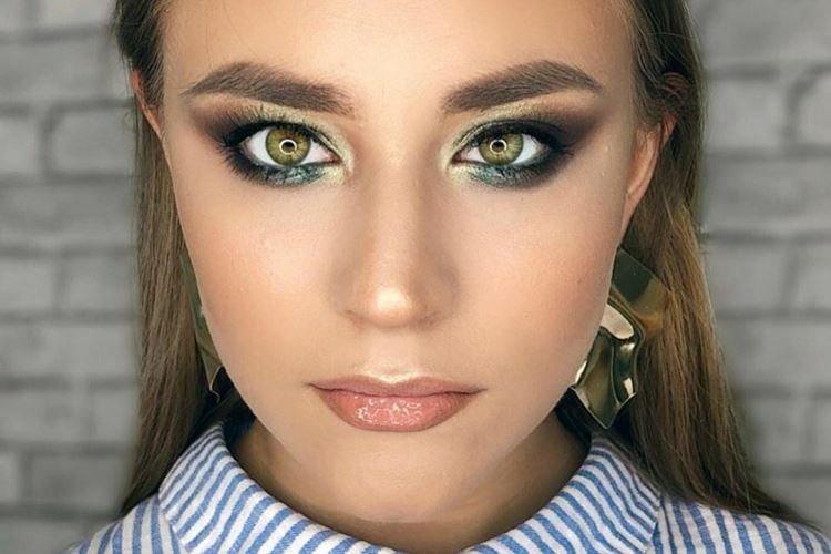 Contraste excessif - Erreurs de maquillage pour les yeux verts